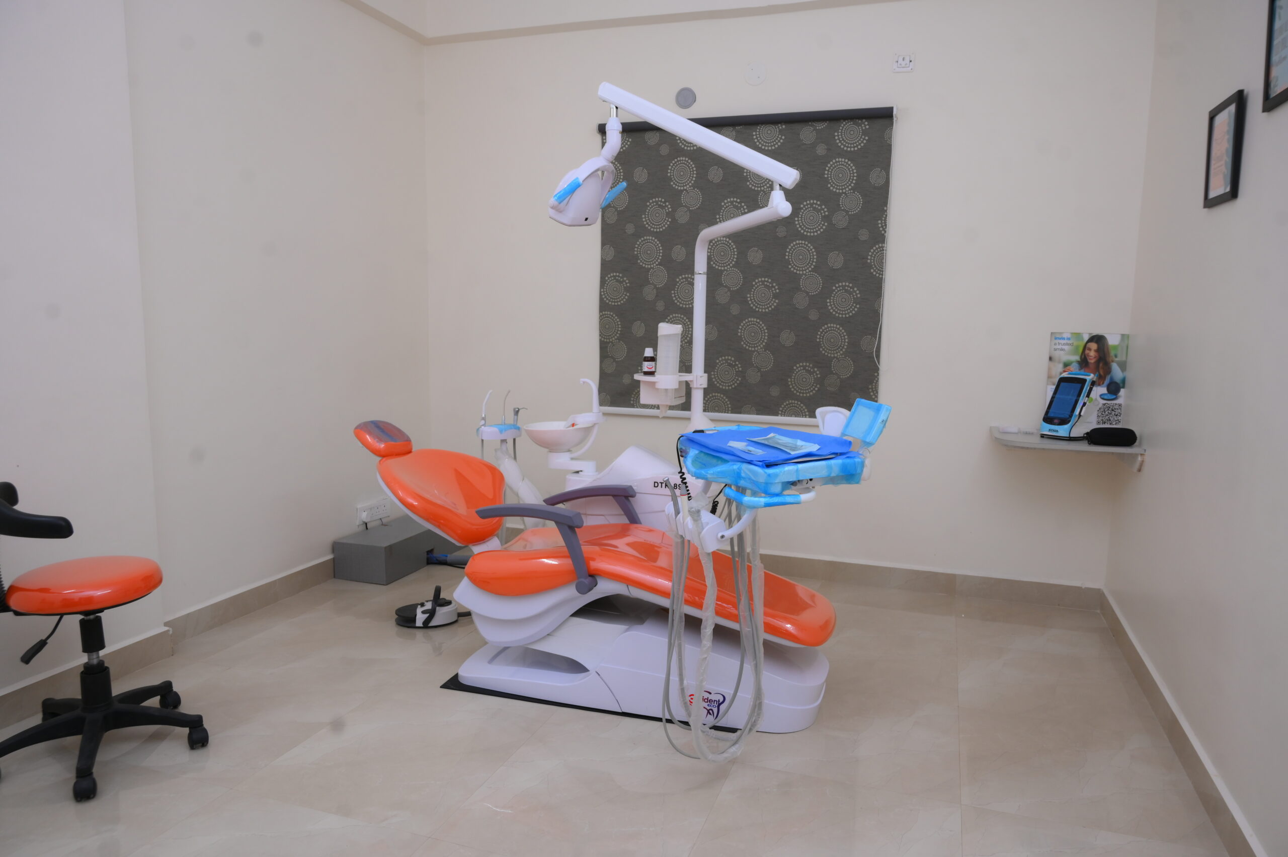 Modern dental clinic reception with laser dentistry at SJ Apex Dental Kondapur, Hyderabad